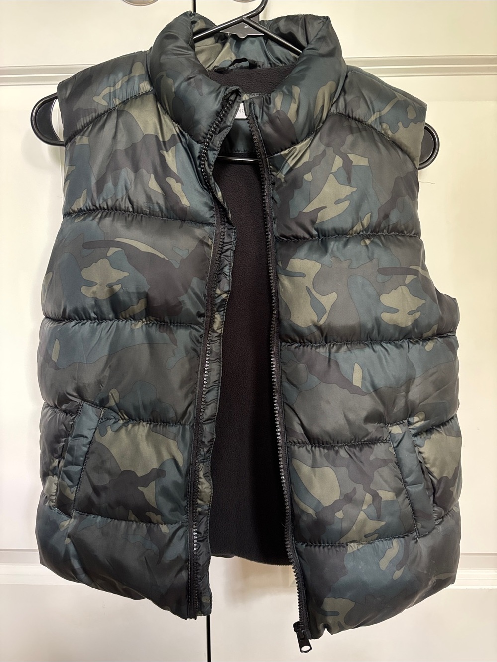 Kids Camo Puffer Vest - Olive Green